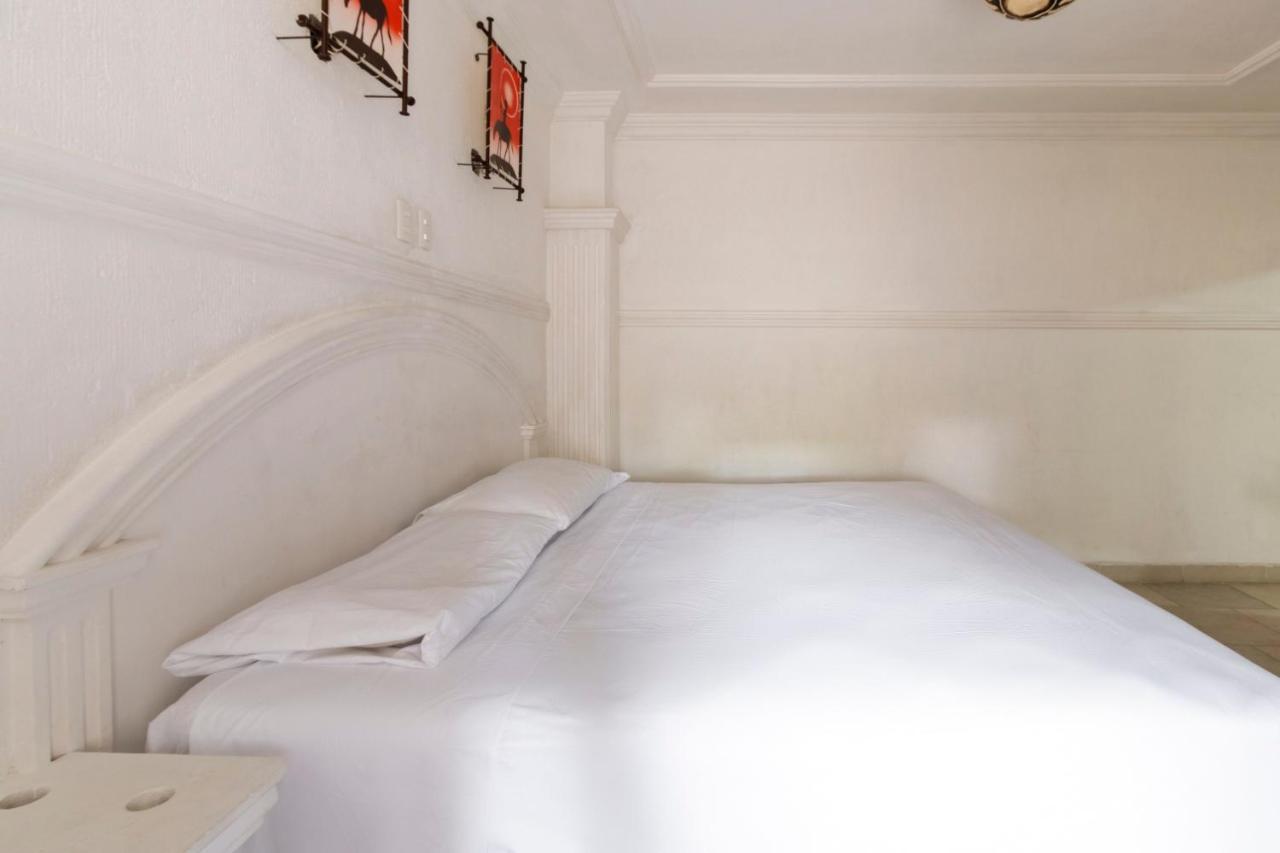 אואקסטפק Capital O Hotel Partidor Del Sol מראה חיצוני תמונה